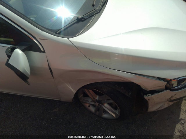 2015 VOLVO S60 T5 DRIVE-E PREMIER VIN: YV140MFB8F1308922