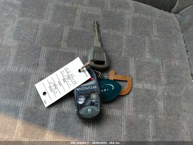 2002 HONDA ACCORD SDN EX VIN: 1HGCG56662A067833