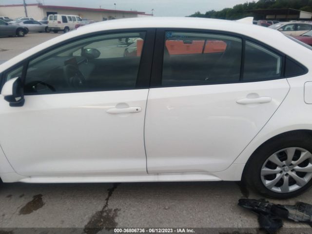 5YFB4MDE3PP024626 Toyota COROLLA LE