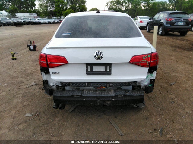 3VW4S7AJXGM310012 Volkswagen Jetta Sedan 2.0t Gli Sel