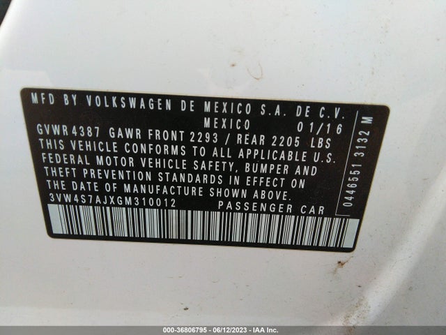 3VW4S7AJXGM310012 Volkswagen Jetta Sedan 2.0t Gli Sel