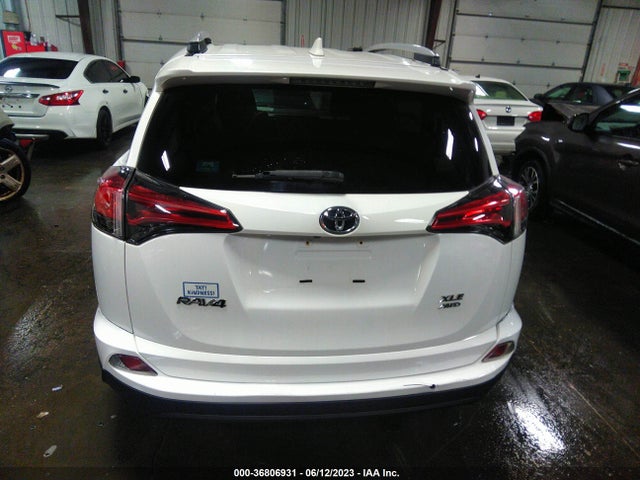 Toyota Rav4 Xle 2016 2T3RFREV8GW519799 Image 8