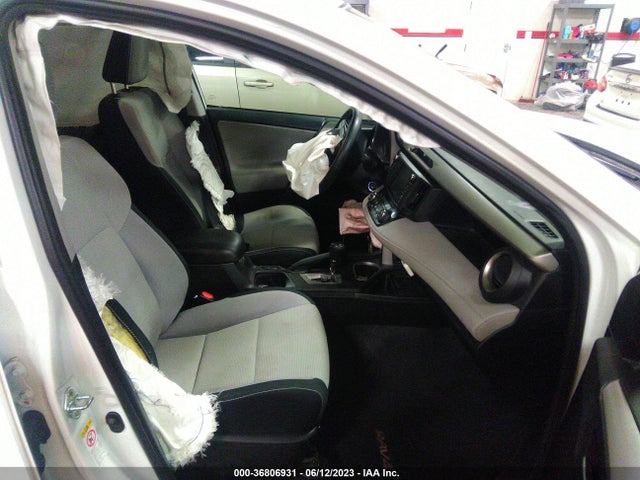 Toyota Rav4 Xle 2016 2T3RFREV8GW519799 Image 11