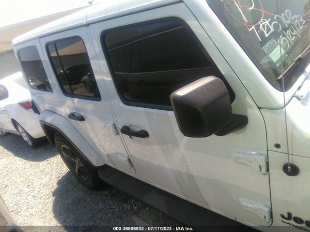 1C4HJXEN4LW245737 Jeep Wrangler Unlimited Sahara Altitude