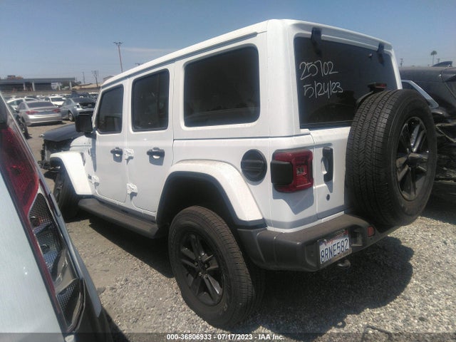 1C4HJXEN4LW245737 Jeep Wrangler Unlimited Sahara Altitude