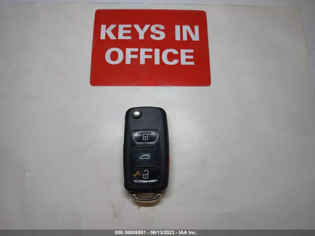 3VWDB7AJ8HM403189 Volkswagen Jetta 1.4t Se