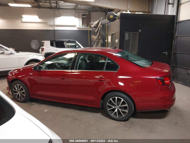 3VWDB7AJ8HM403189 Volkswagen Jetta 1.4t Se