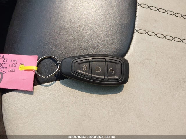 2012 FORD FOCUS TITANIUM VIN: 1FAHP3J21CL460678