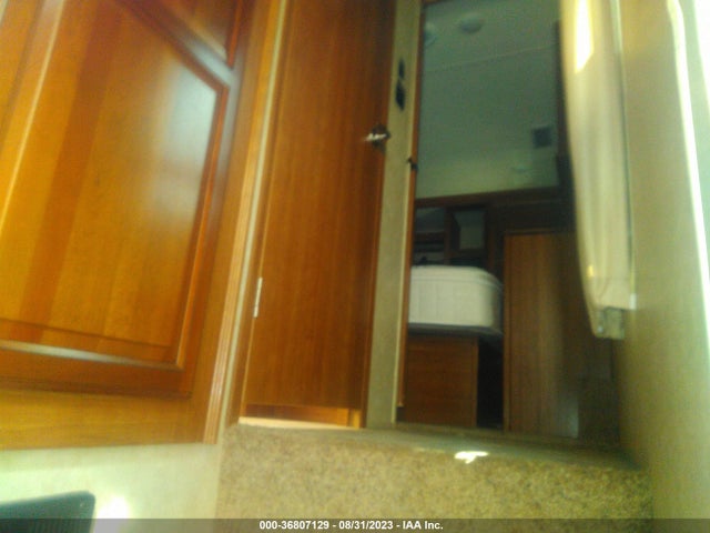Palomino Columbus 2016 4X4FCMK24G6005940 Image 5