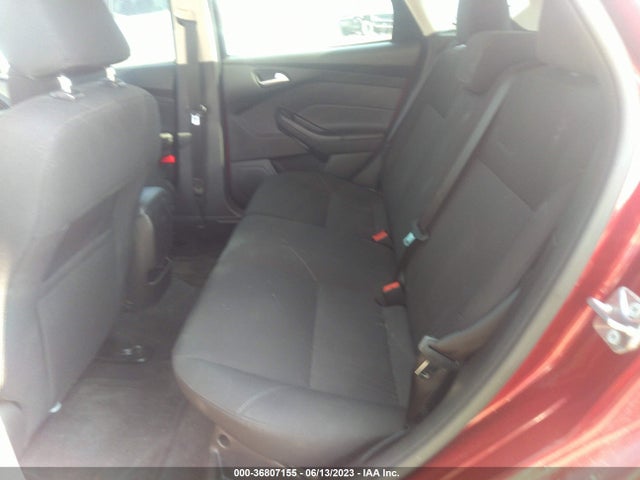 2015 FORD FOCUS SE VIN: 1FADP3K20FL374604