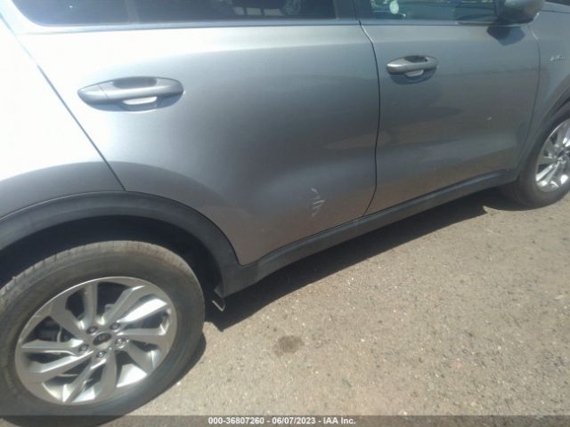 KNDPMCAC5M7933418 KIA Sportage Lx