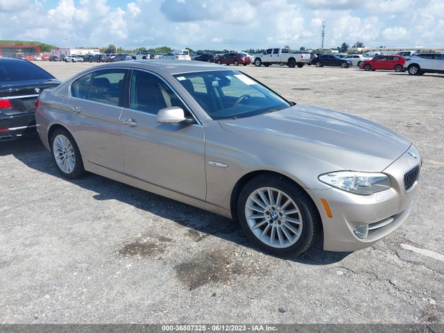 2013 BMW 5 SERIES 535I VIN: WBAFR7C56DC822304