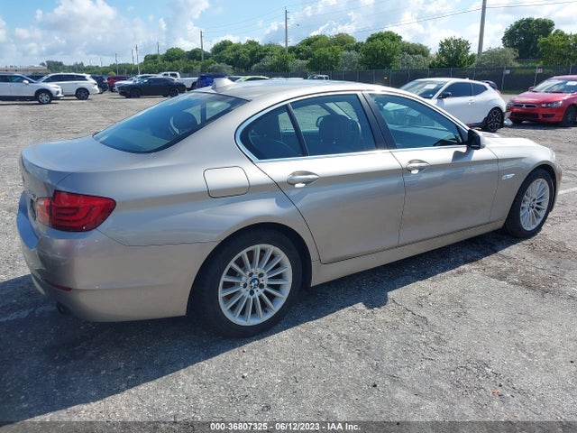 2013 BMW 5 SERIES 535I VIN: WBAFR7C56DC822304