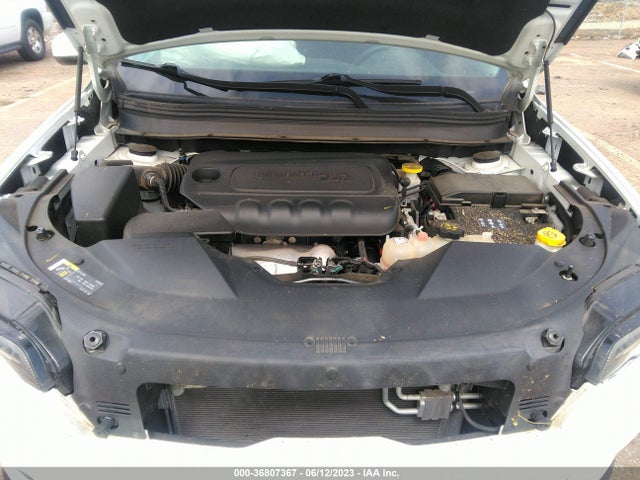 1C4PJLCB4KD263209 Jeep Cherokee Latitude