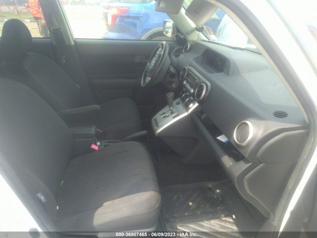 2009 SCION XB VIN: JTLKE50E191069469
