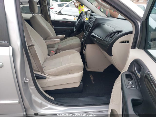 2012 DODGE GRAND CARAVAN SXT VIN: 2C4RDGCG2CR310044