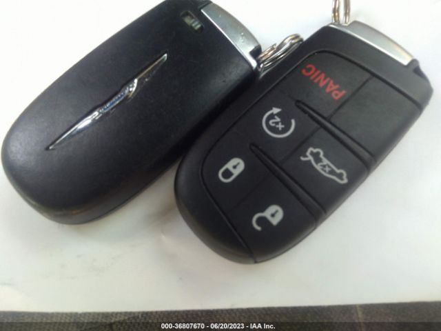 1C3CCCAB2FN582429 Chrysler 200 Limited
