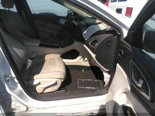 1C3CCCAB2FN582429 Chrysler 200 Limited