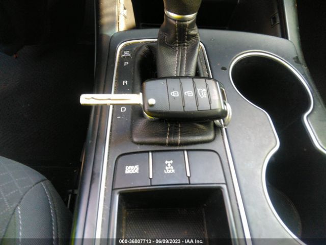 5XYPGDA5XHG332402 KIA Sorento Lx V6