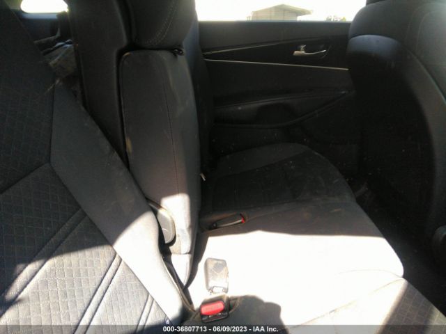 5XYPGDA5XHG332402 KIA Sorento Lx V6