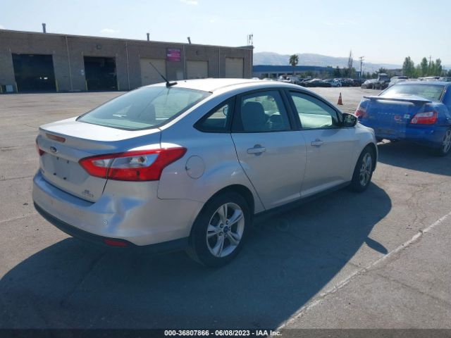 1FADP3F22EL436688 Ford FOCUS SE