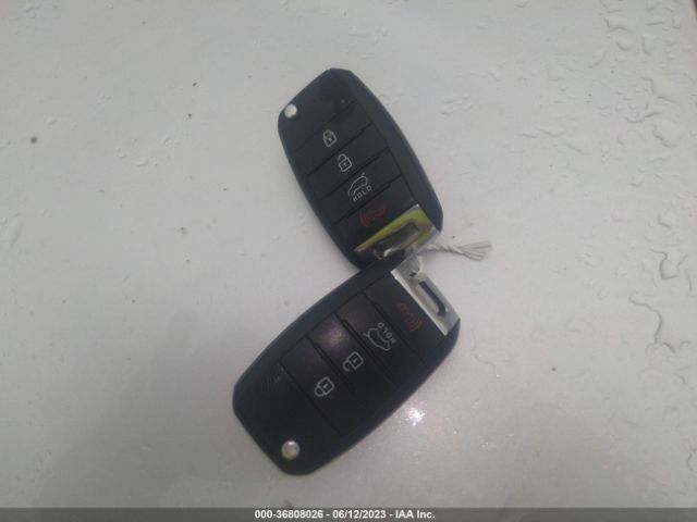KNDJN2A24F7766234 KIA Soul Base