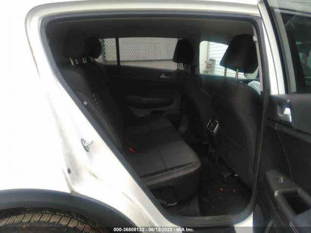 2018 KIA SPORTAGE LX VIN: KNDPM3AC8J7445365