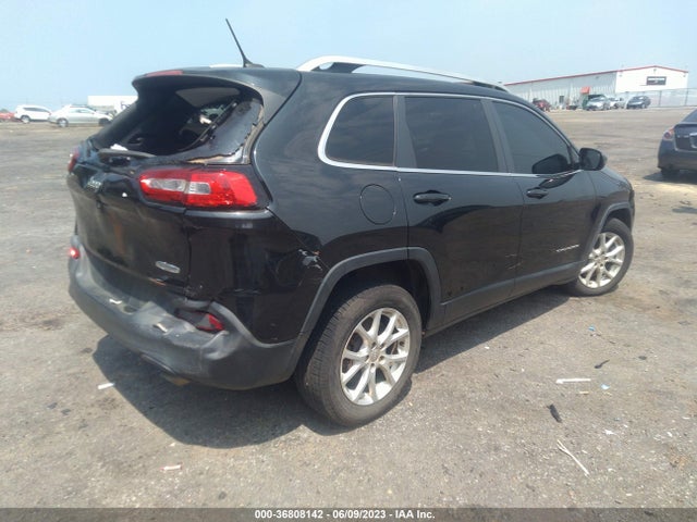 1C4PJLCS2EW105802 Jeep Cherokee Latitude