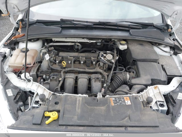 Ford FOCUS SE 2017 1FADP3F24HL297622 Image 16