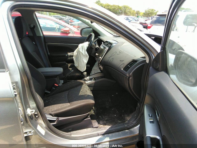 JA4APVAU3MU010268 Mitsubishi Outlander Sport Se