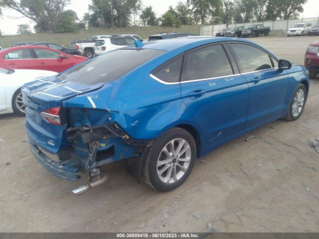 3FA6P0HD3LR231031 Ford FUSION SE