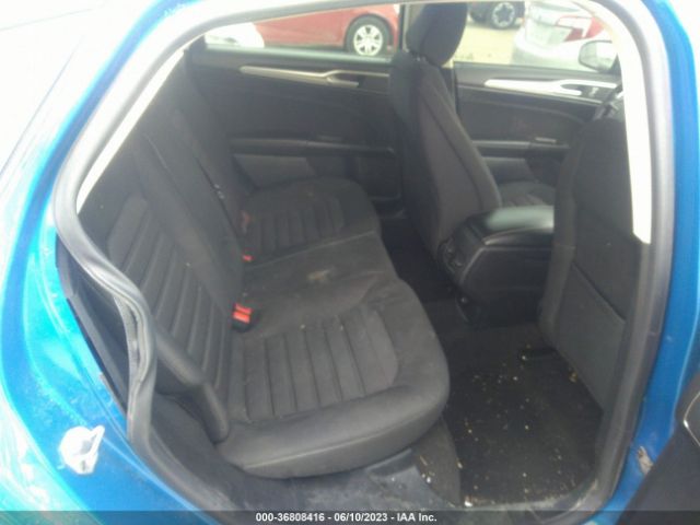 3FA6P0HD3LR231031 Ford FUSION SE