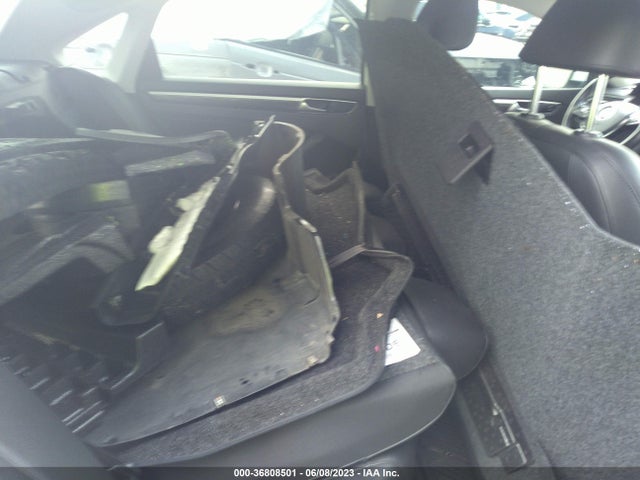 1VWBT7A36GC016369 Volkswagen Passat 1.8t Se