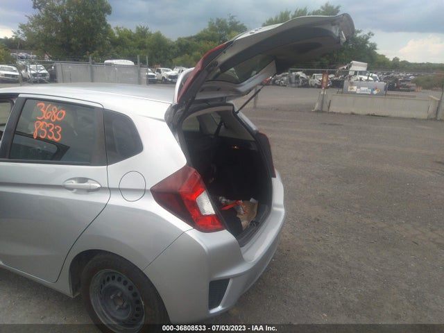 Honda FIT LX 2016 JHMGK5H5XGX027048 Image 3