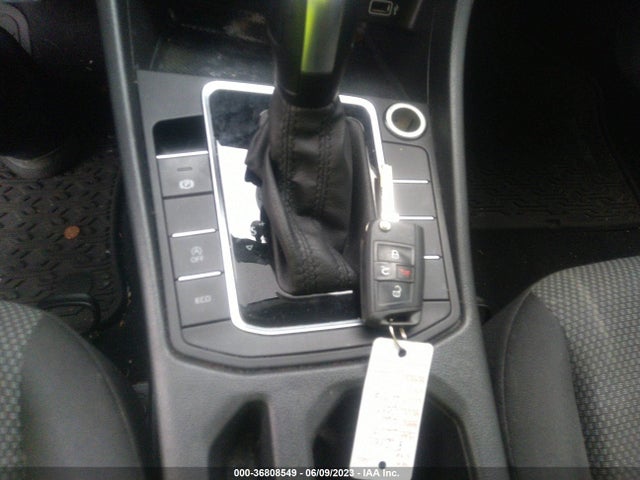 3VWC57BU4KM053269 Volkswagen Jetta S/se/r-line