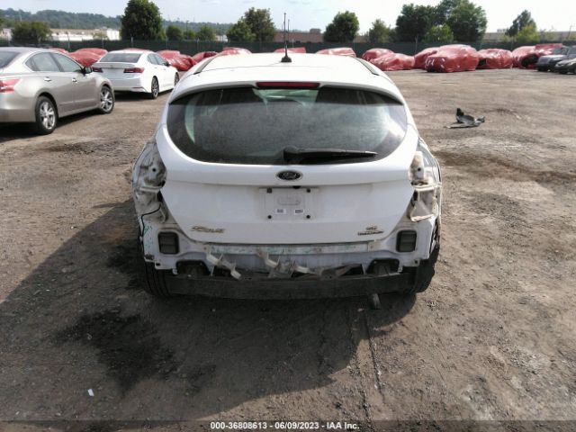 1FADP3K24FL294870 Ford FOCUS SE