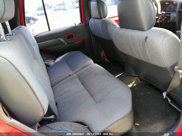 1995 NISSAN PATHFINDER XE/LE VIN: JN8HD17SXSW022015
