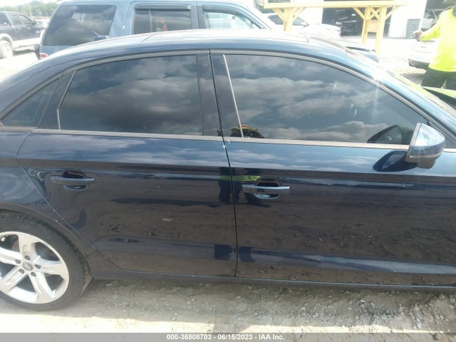 WAUAUGFF7H1026935 Audi A3 Sedan Premium