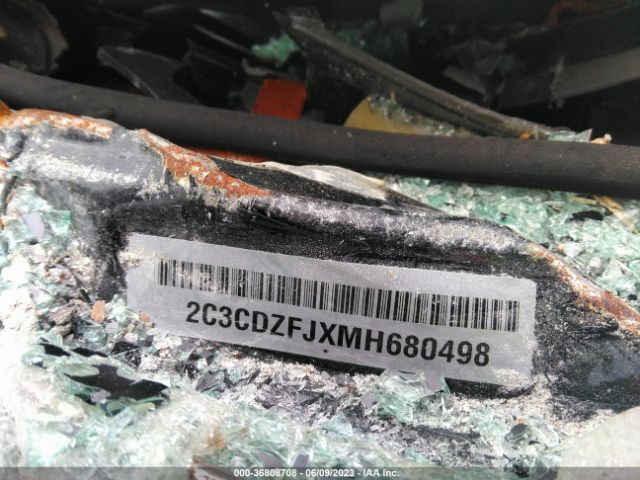 2C3CDZFJXMH680498 Dodge Challenger R/t Scat Pack