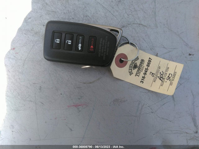 JTHBA1D27J5074560 Lexus Is Is 300