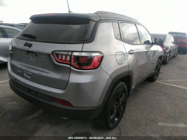 3C4NJCBB5JT460715 Jeep Compass Altitude