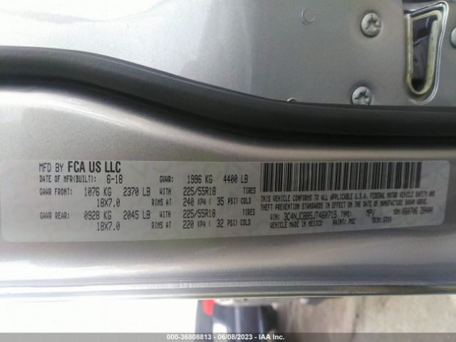 3C4NJCBB5JT460715 Jeep Compass Altitude