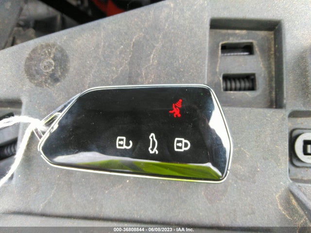 2021 VOLKSWAGEN ID.4 PRO S VIN: WVGGNPE22MP064343