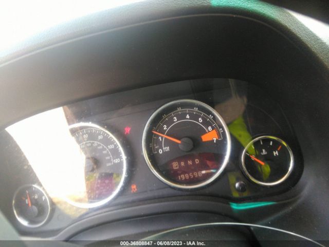 1C4NJCEB9ED518266 Jeep Compass Latitude
