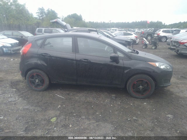 Ford FIESTA S 2018 3FADP4TJ5JM100057 Image 13