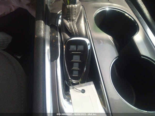 Chevrolet MALIBU LT 2019 1G1ZD5ST3KF159801 Image 3