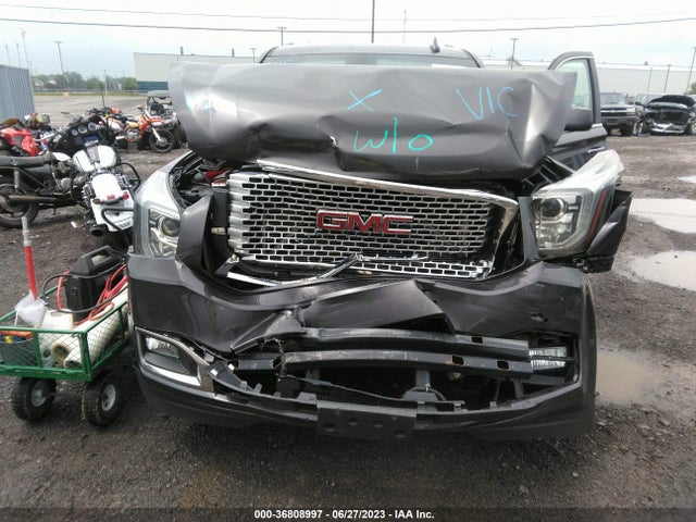 2016 GMC YUKON DENALI VIN: 1GKS2CKJ5GR352821