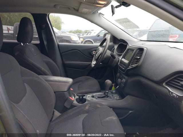 1C4PJMCBXKD346651 Jeep Cherokee Latitude