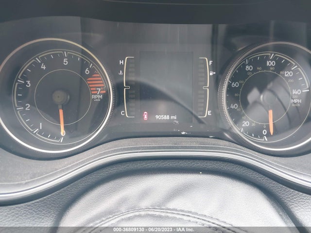 1C4PJMCBXKD346651 Jeep Cherokee Latitude