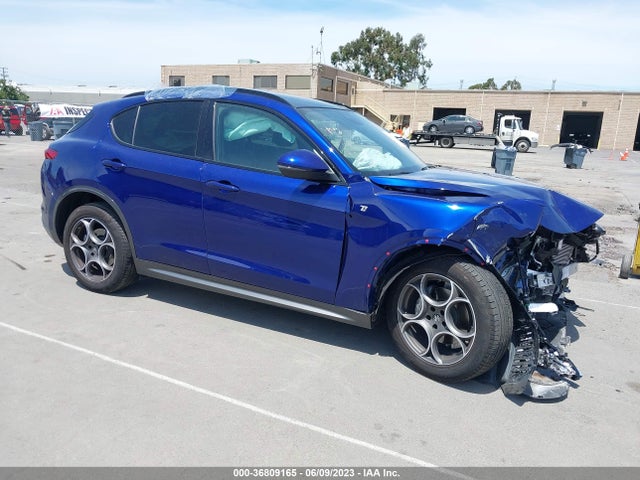 ZASPAKBN5N7D41951 Alfa Romeo STELVIO TI
